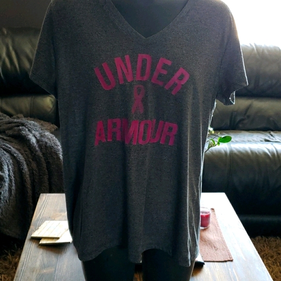 Under Armour breast cancer logo t